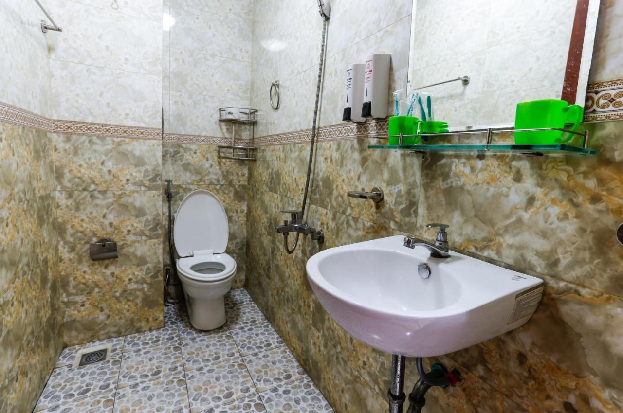 Oyo 395 Anh Quoc Hotel Ho Chi Minh City Exterior photo